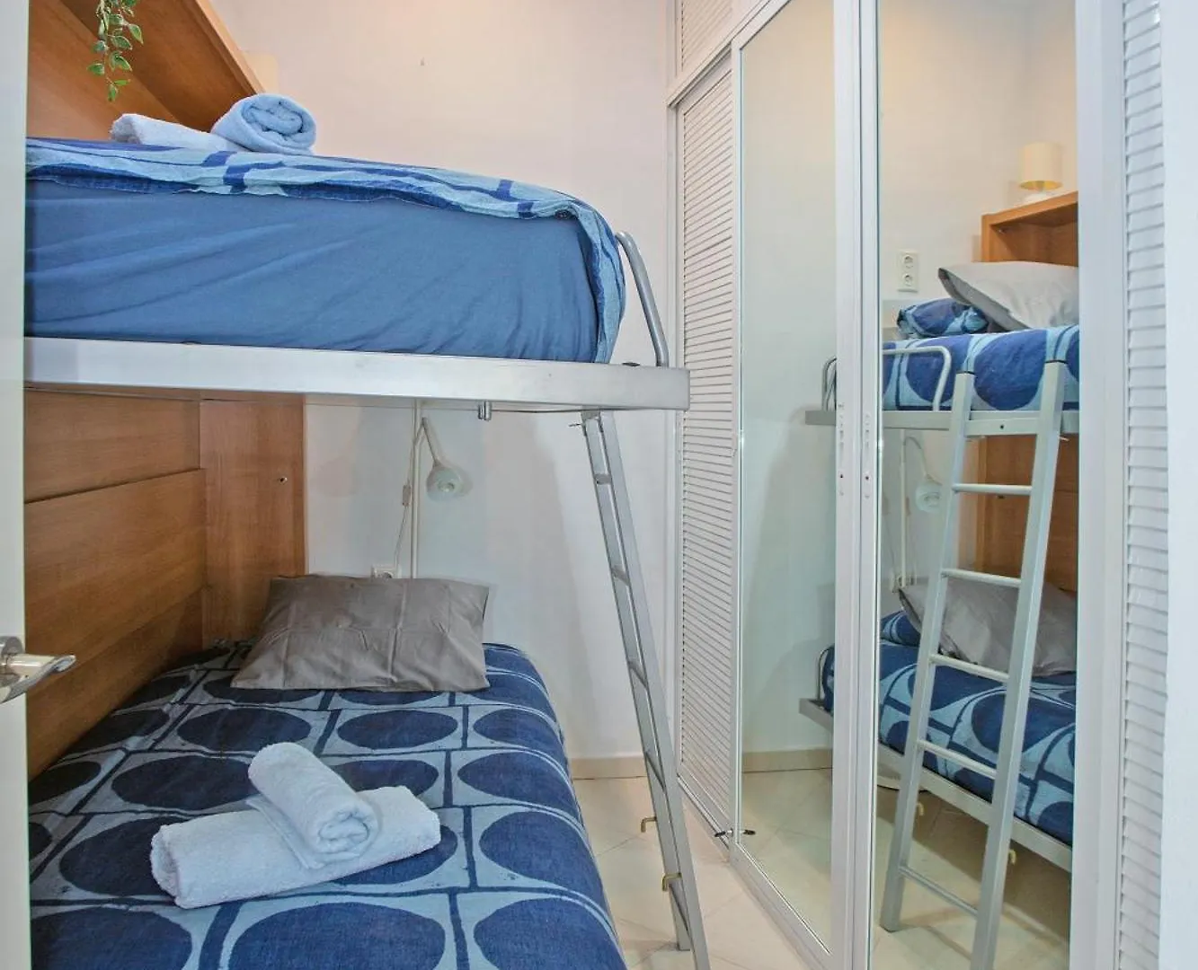 Apartamento Cadizz- El Faro Del Manteca España
